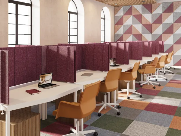 BAUX-Acoustic_Felt-Desk_Divider-Ruby_Red