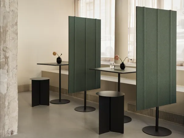 Title-BAUX-Acoustic_Felt-Desk_Divider-Jade_Green1