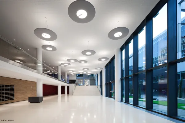 institute-molecular-pathology-vienna-public-lighting-xal-3