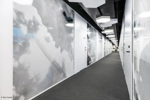 eans-flight-control-centre-harju-grafschaftestland-office-lighting-xal