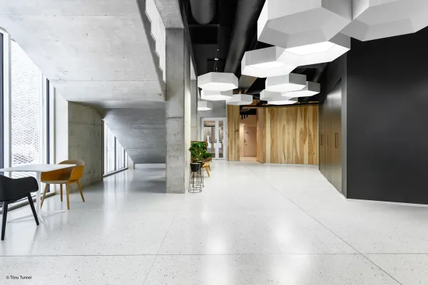 eans-flight-control-centre-harju-grafschaftestland-office-lighting-xal-6