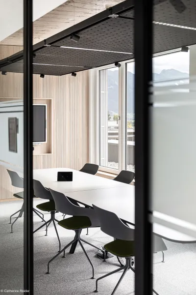 1-has-to-be-office-salzburg-office-lighting-xal-1