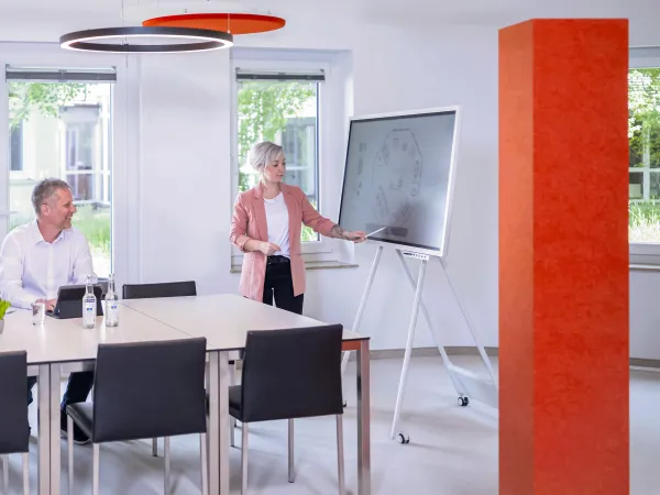 Akustiksaeule_Umgebung